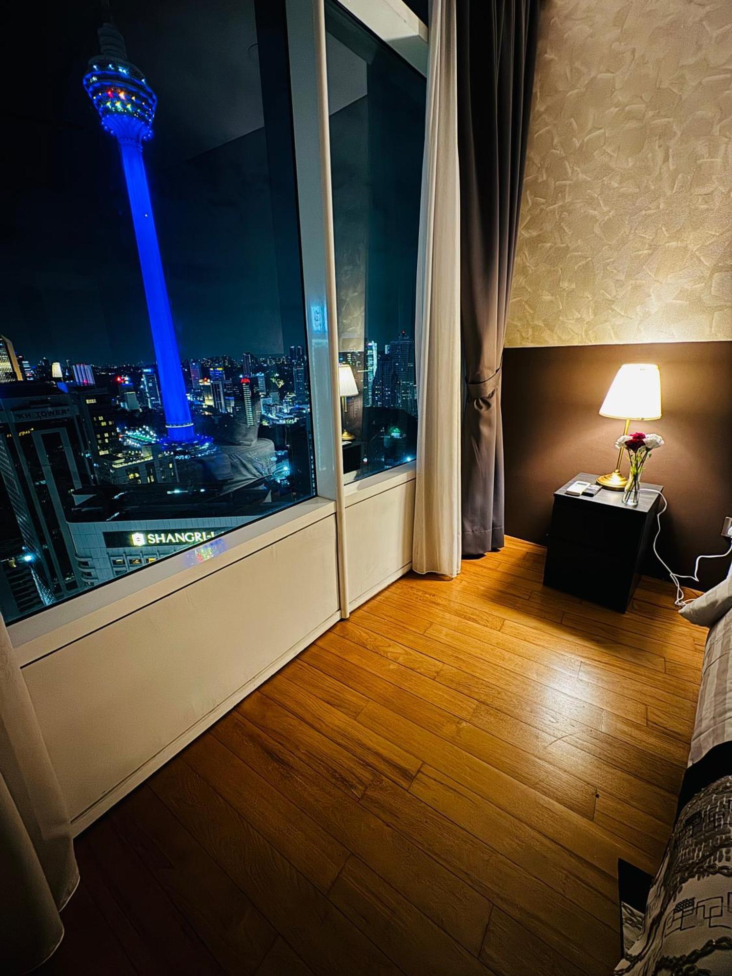 Vortex Suites Klcc By Rit Куала-Лумпур Экстерьер фото