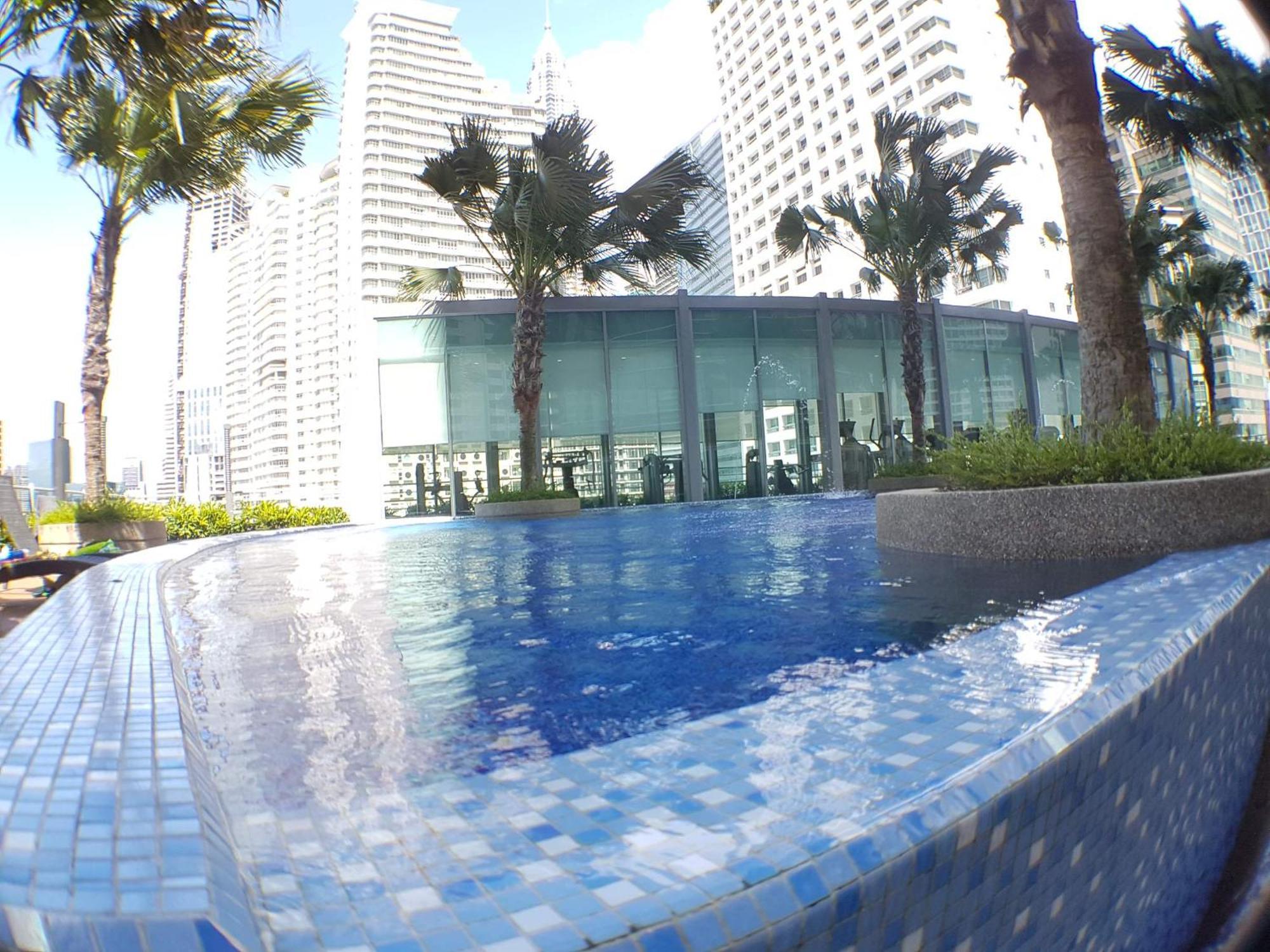 Vortex Suites Klcc By Rit Куала-Лумпур Экстерьер фото